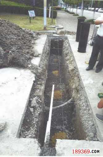 不銹鋼升降柱安裝