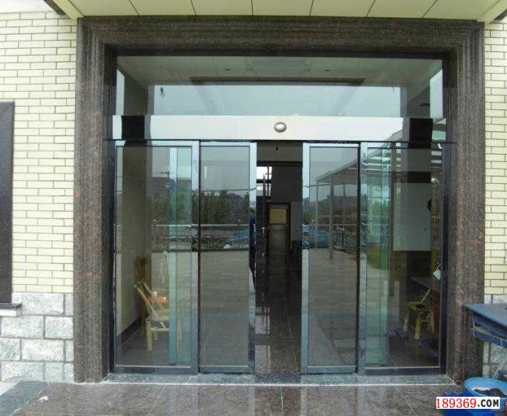 玻璃電動(dòng)感應(yīng)門(mén)