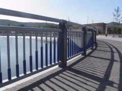 鄭州橋梁護(hù)欄，鄭州橋梁護(hù)欄安裝圖片