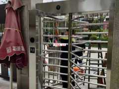 鄭州不銹鋼轉(zhuǎn)門(mén)安裝廠家