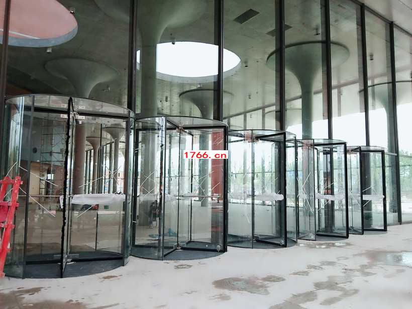 鄭州旋轉(zhuǎn)門(mén)安裝廠家