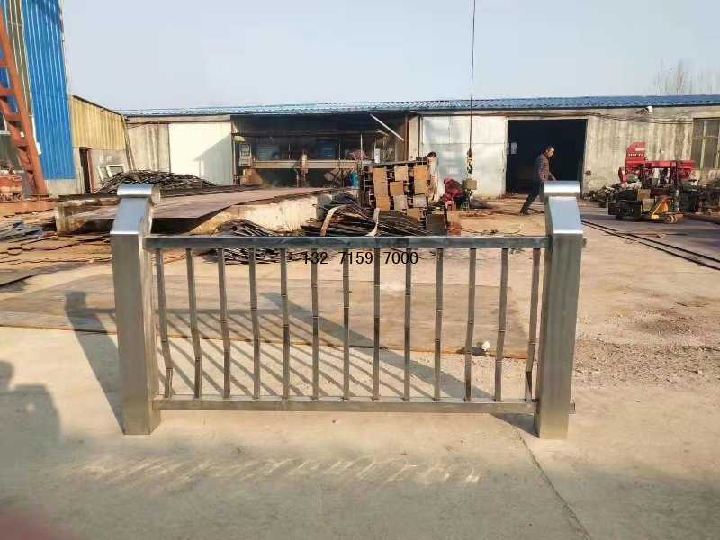 不銹鋼護欄加工廠