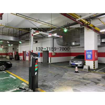 鄭州道閘安裝圖2