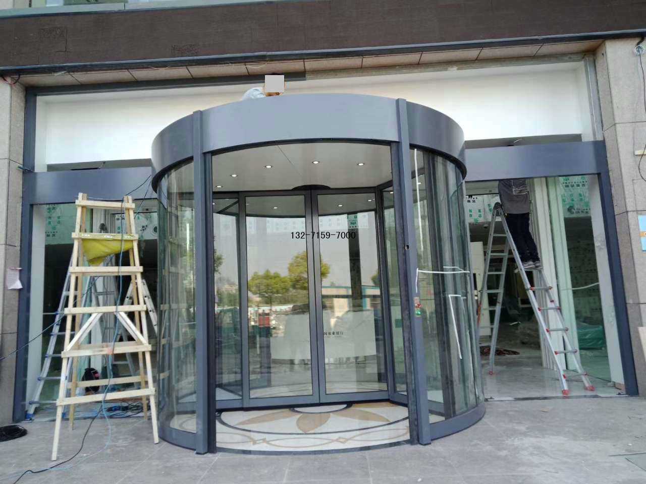 自动旋è{é—? alt=