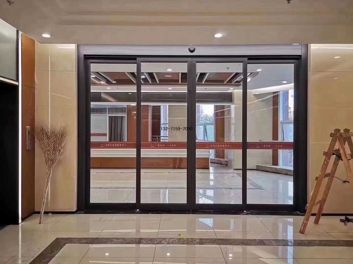 鄭州多瑪型材自動門