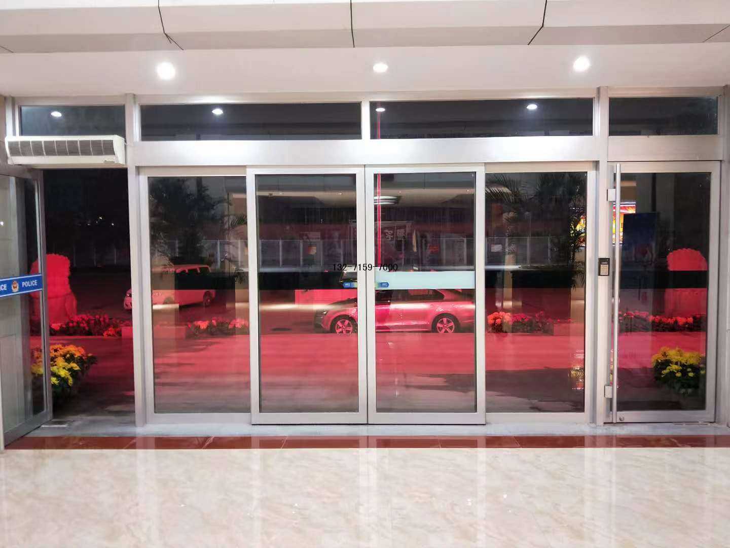 自動(dòng)感應(yīng)門加新風(fēng)系統(tǒng)