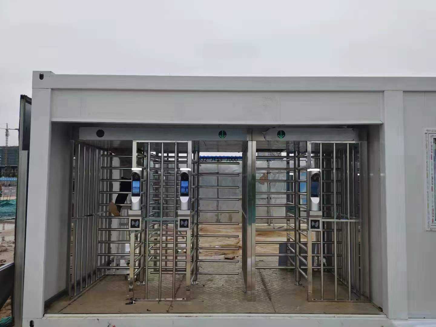 鄭州不銹鋼轉(zhuǎn)門人臉識(shí)別安裝