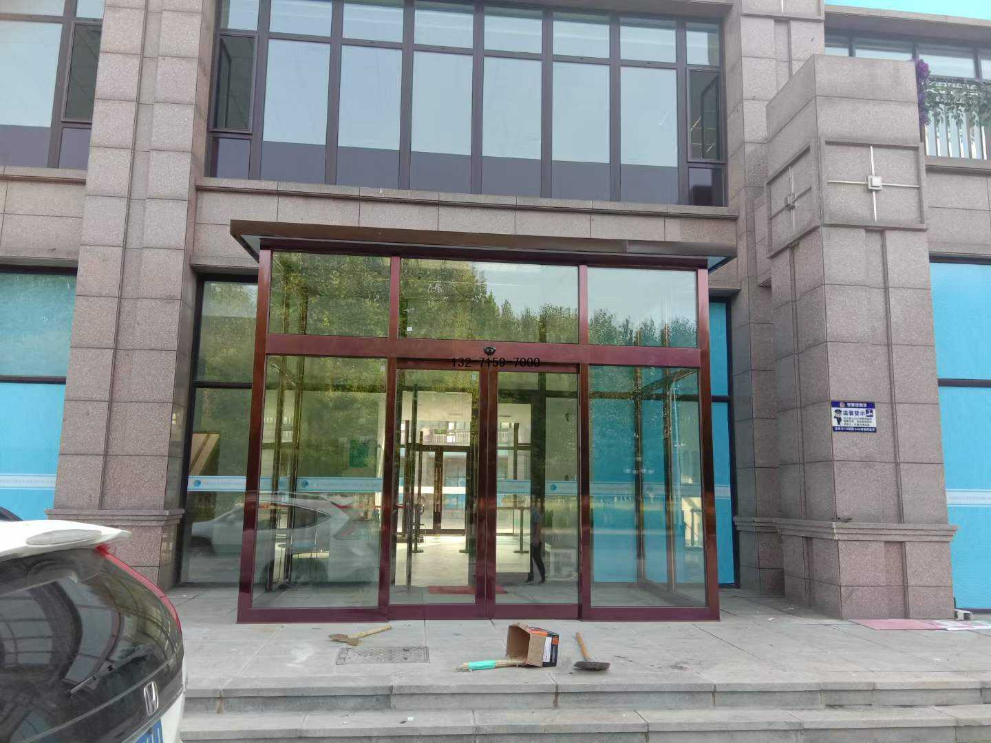 鄭州安裝門斗自動(dòng)感應(yīng)門