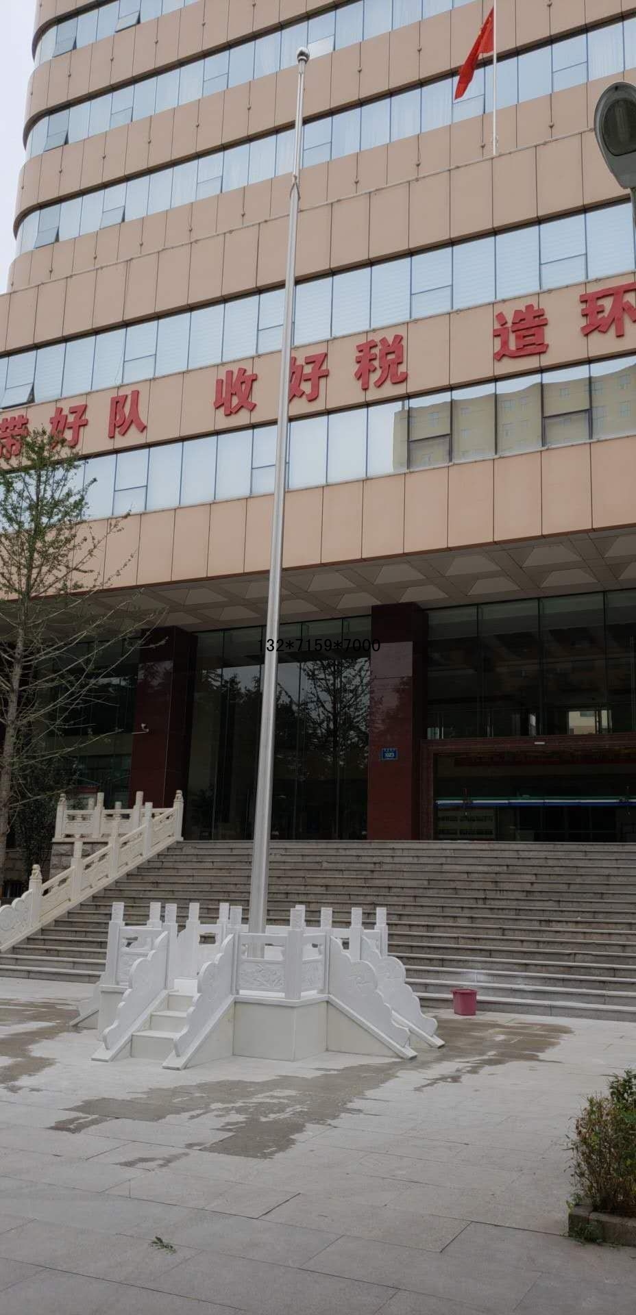 不銹鋼旗桿安裝