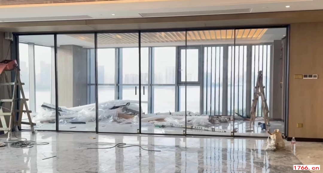 磁懸浮重疊自動門