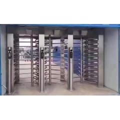 工地不銹鋼轉(zhuǎn)閘門，鄭州同創(chuàng)轉(zhuǎn)閘門生產(chǎn)廠家，工地不銹鋼轉(zhuǎn)閘門圖2