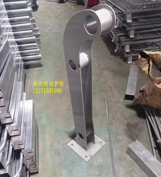 橋梁護(hù)欄立柱 橋梁護(hù)欄立柱